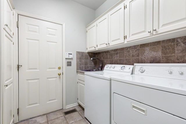 6459 Pinnacle Drive, Eden Prairie, MN 55346