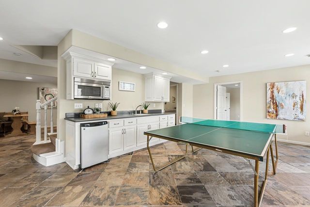6459 Pinnacle Drive, Eden Prairie, MN 55346