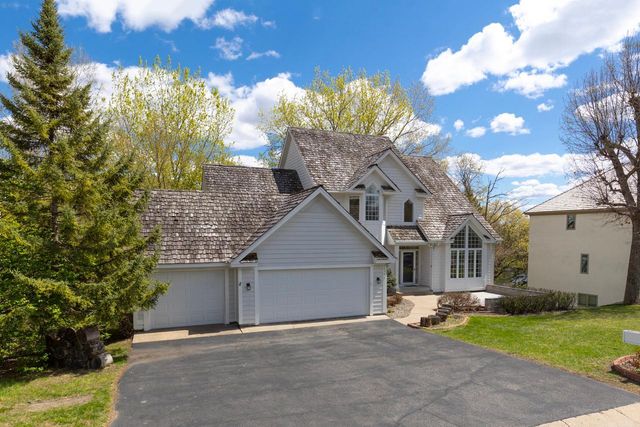 6459 Pinnacle Drive, Eden Prairie, MN 55346