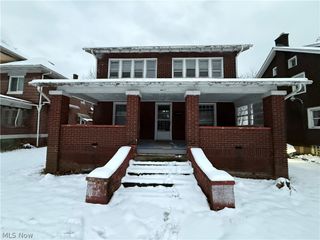 445 Fairgreen Avenue, Youngstown, OH 44504