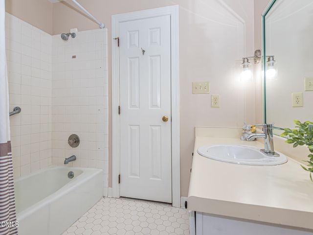722 Weathergreen Drive, Raleigh, NC 27615