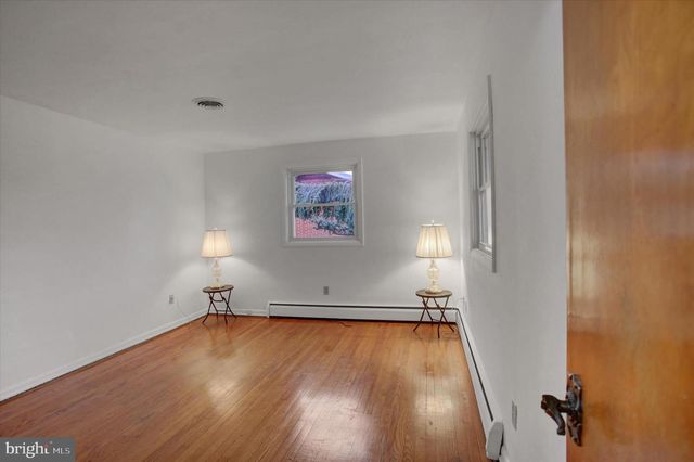 158 COLONIAL DRIVE, Chambersburg, PA 17202