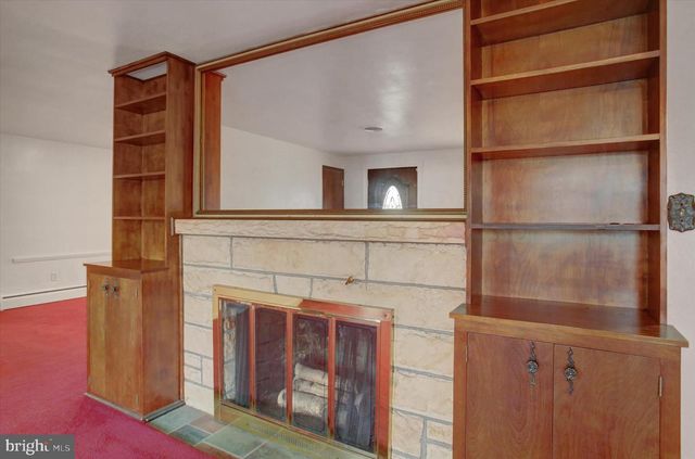 158 COLONIAL DRIVE, Chambersburg, PA 17202