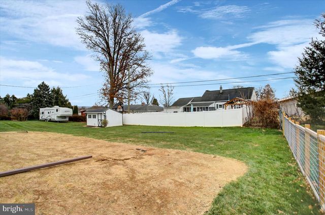 158 COLONIAL DRIVE, Chambersburg, PA 17202