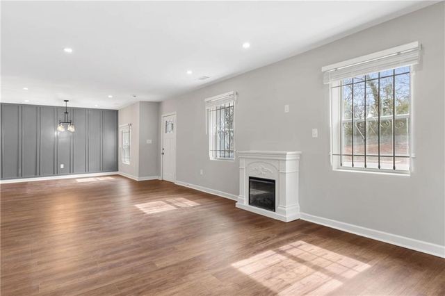 1104 Oak Knoll SE Terrace, Atlanta, GA 30315