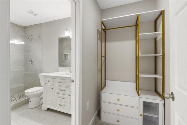 1104 Oak Knoll SE Terrace, Atlanta, GA 30315