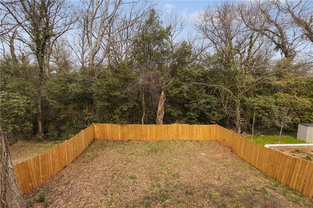 1104 Oak Knoll SE Terrace, Atlanta, GA 30315