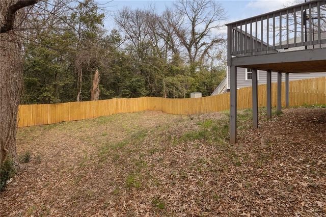 1104 Oak Knoll SE Terrace, Atlanta, GA 30315
