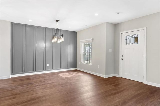 1104 Oak Knoll SE Terrace, Atlanta, GA 30315