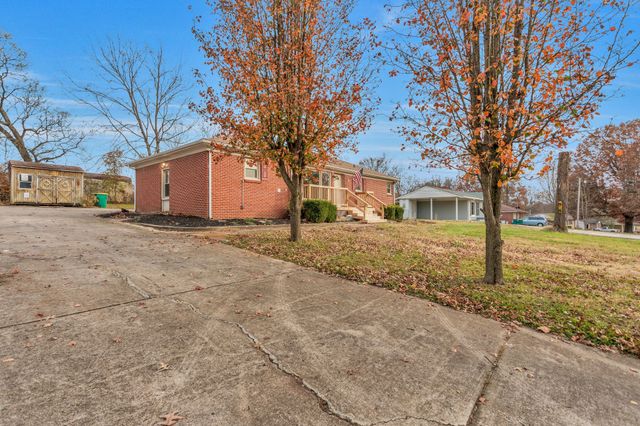 665 Glenn Ave, Lewisburg, TN 37091