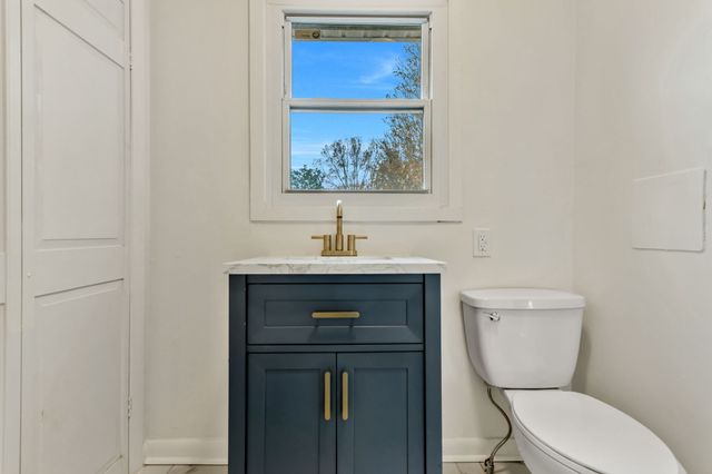 665 Glenn Ave, Lewisburg, TN 37091