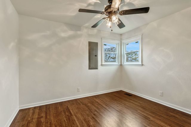 665 Glenn Ave, Lewisburg, TN 37091