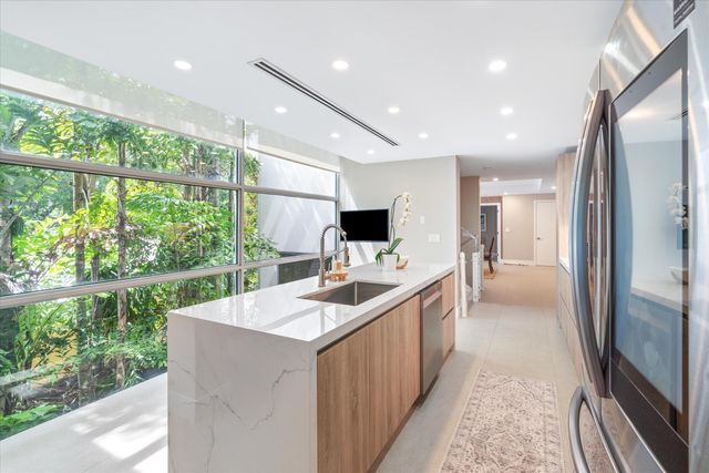 1509 NE 4th Place, Fort Lauderdale, FL 33301