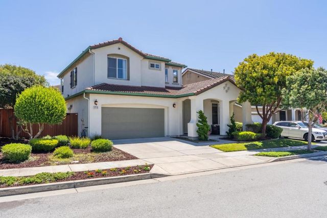 4715 Peninsula Point Drive, Seaside, CA 93955