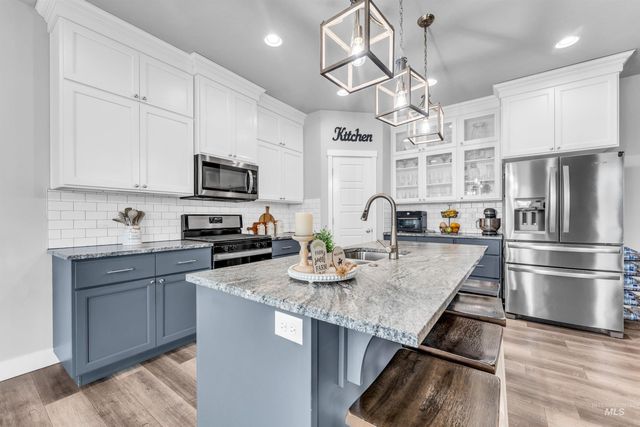 1517 N Birch St, Jerome, ID 83338