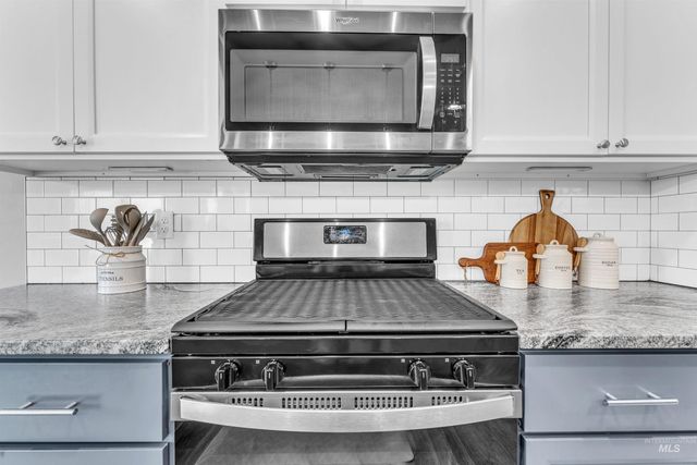 1517 N Birch St, Jerome, ID 83338