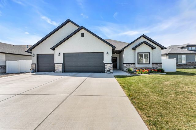 1517 N Birch St, Jerome, ID 83338