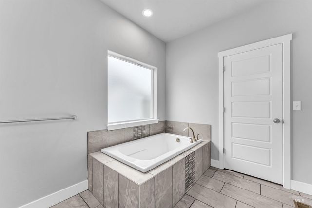 1517 N Birch St, Jerome, ID 83338