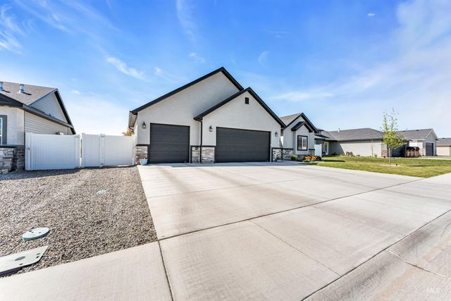 1517 N Birch St, Jerome, ID 83338