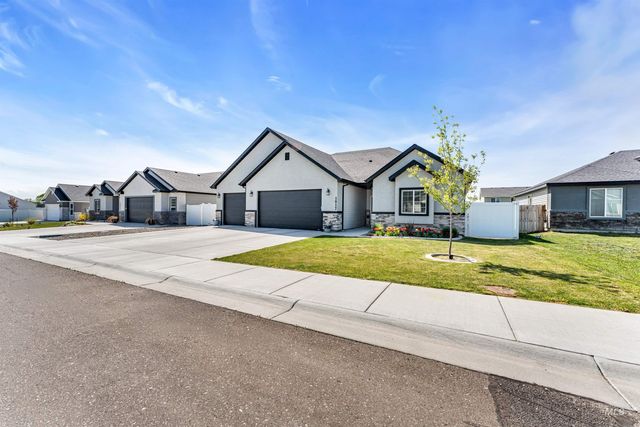 1517 N Birch St, Jerome, ID 83338