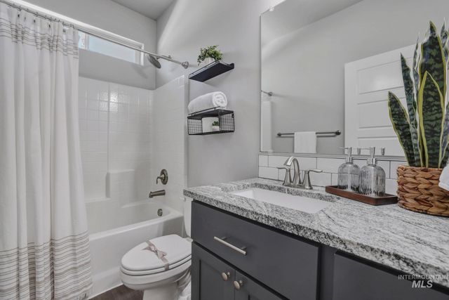 1517 N Birch St, Jerome, ID 83338