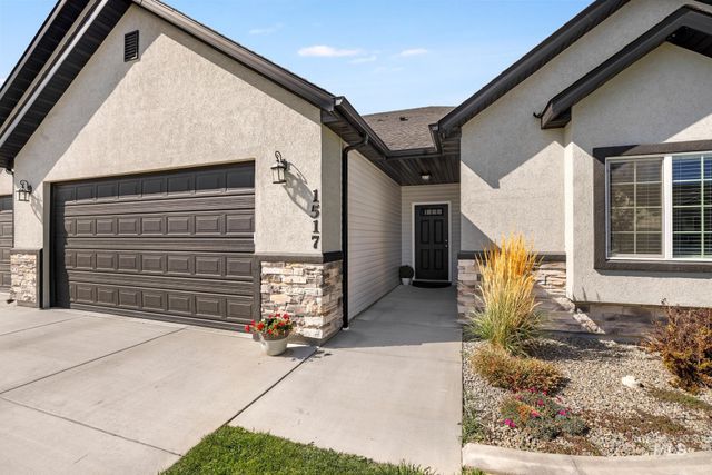 1517 N Birch St, Jerome, ID 83338