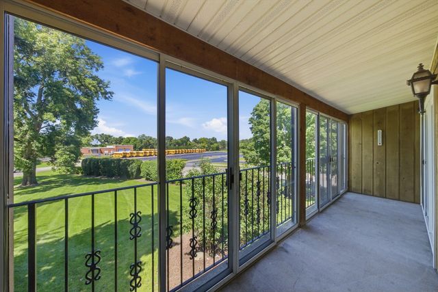 12610 S London Lane 3, Palos Heights, IL 60463