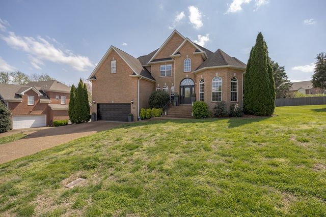 5579 Hill Rd, Brentwood, TN 37027