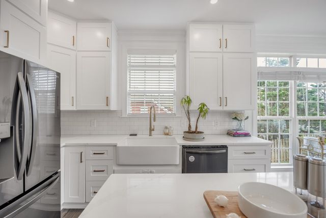 5579 Hill Rd, Brentwood, TN 37027