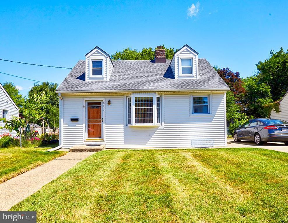 813 COLUMBUS RD, Burlington, NJ 08016