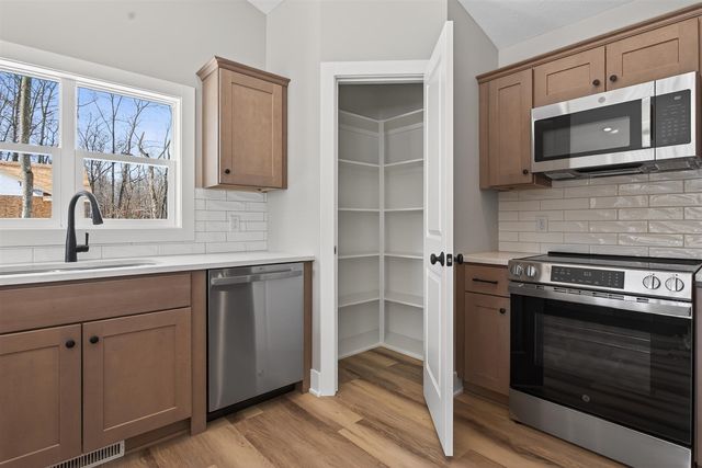 3706 Country Court, Allegan, MI 49010