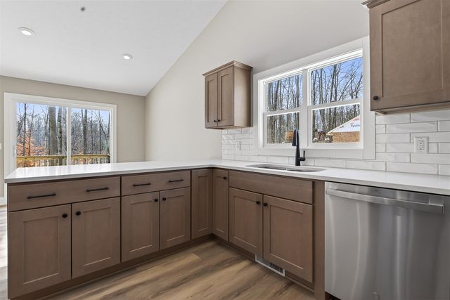 3706 Country Court, Allegan, MI 49010