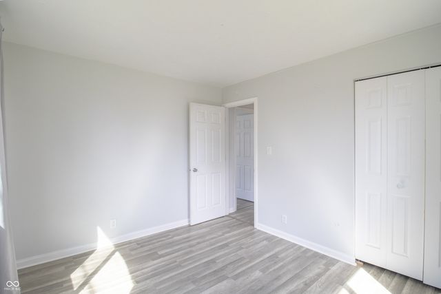 12 Southlane Drive, Whiteland, IN 46184