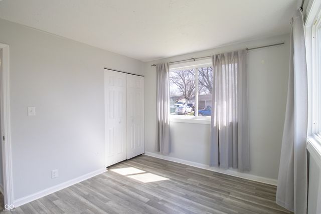 12 Southlane Drive, Whiteland, IN 46184