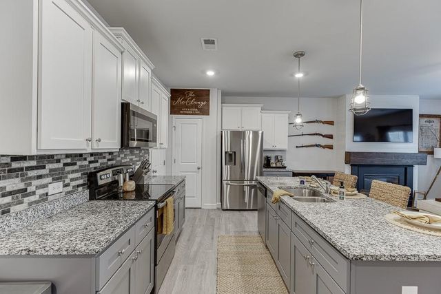 3712 Abbey Way, Gainesville, GA 30507