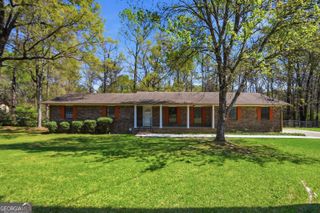 256 Jefferson Circle, Macon, GA 31220