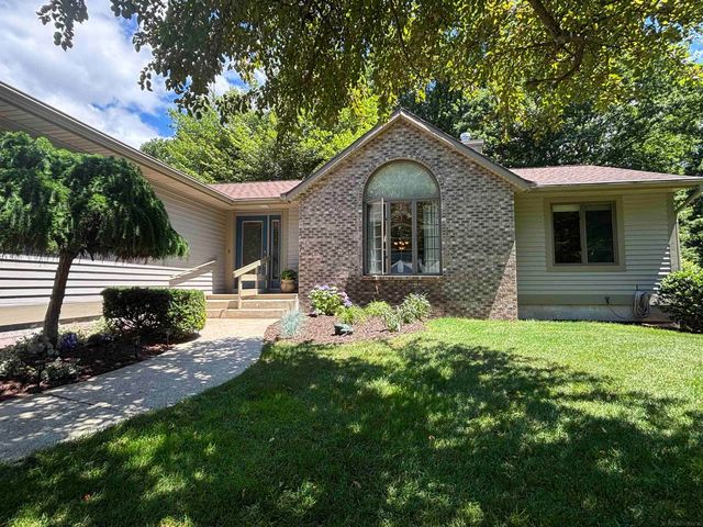 19000 Walden Drive, Spring Lake, MI 49456