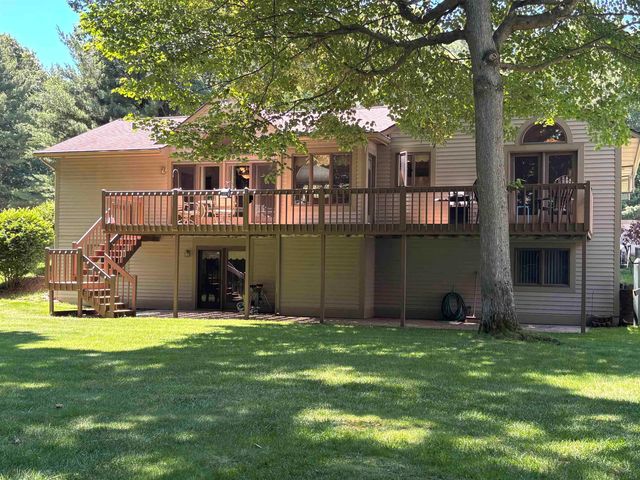 19000 Walden Drive, Spring Lake, MI 49456
