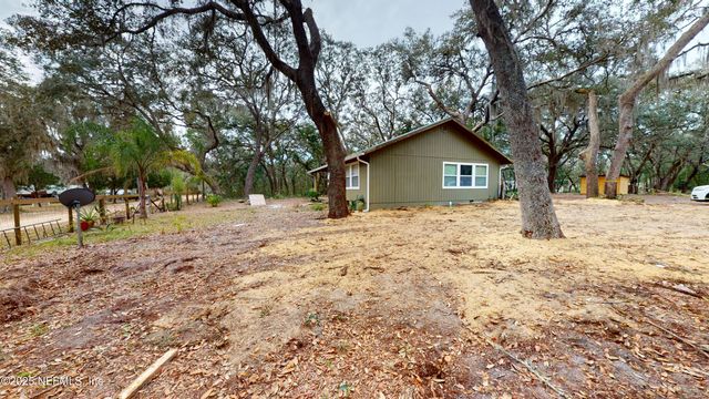 201 FLORENCE Avenue, Interlachen, FL 32148