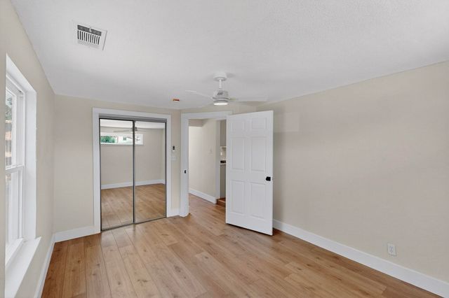 1023 Osceola Trail, Carrollton, TX 75006