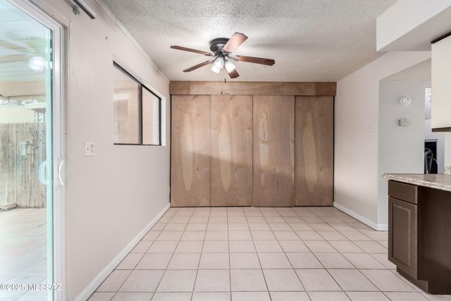 1330 S Avenida Polar E-9, Tucson, AZ 85710