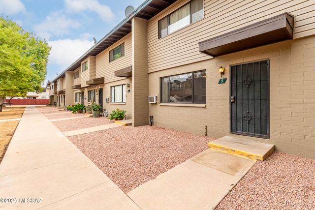 1330 S Avenida Polar E-9, Tucson, AZ 85710