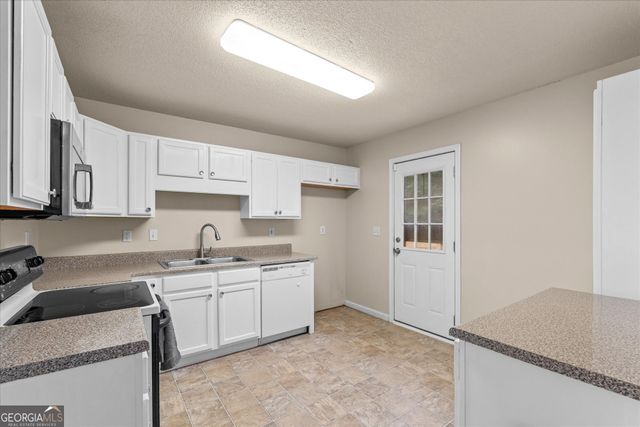 114 Sandhill Shady Grove Road, Carrollton, GA 30116