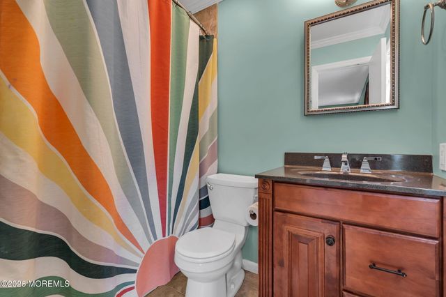 7 Sweetbriar Trail, Howell, NJ 07731