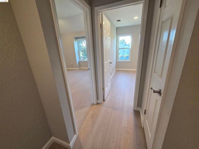 1107 Outrigger Lane, Foster City, CA 94404