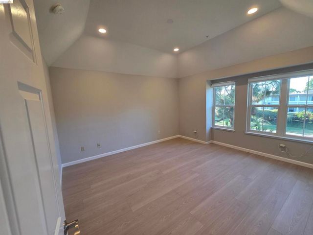1107 Outrigger Lane, Foster City, CA 94404