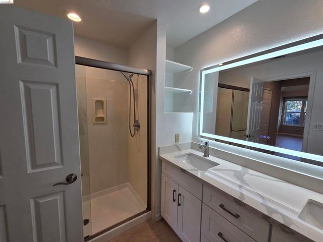 1107 Outrigger Lane, Foster City, CA 94404