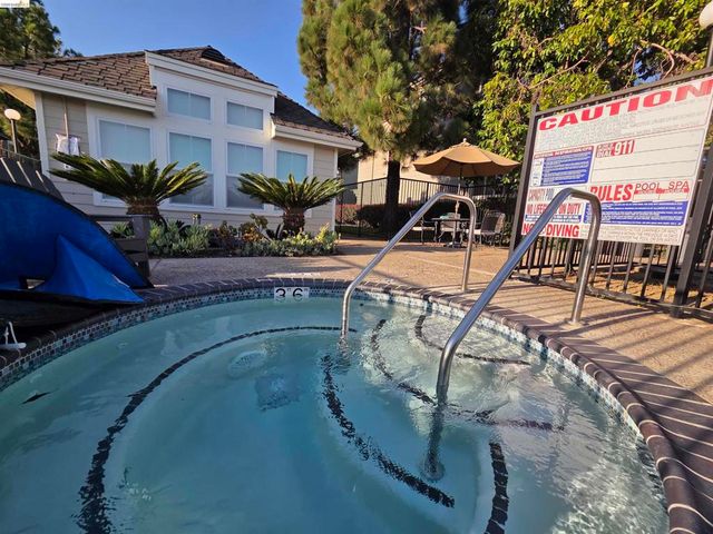 1107 Outrigger Lane, Foster City, CA 94404