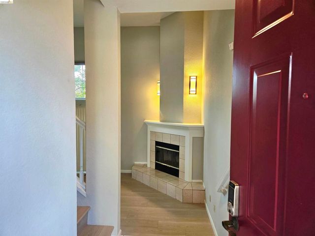 1107 Outrigger Lane, Foster City, CA 94404