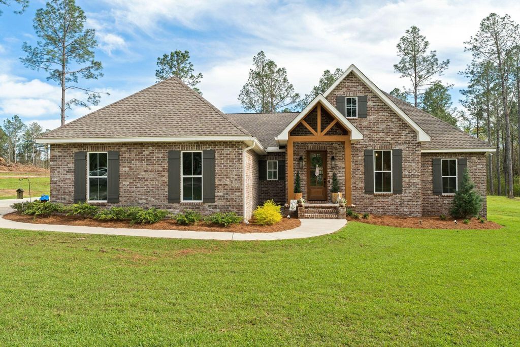 3418 Rocky Branch, Sumrall, MS 39482